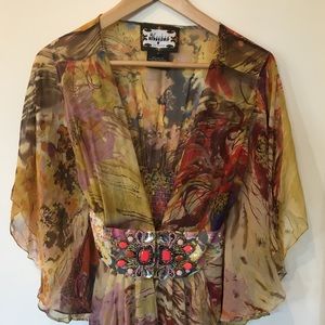 Women’s top. Meghan Los Angeles